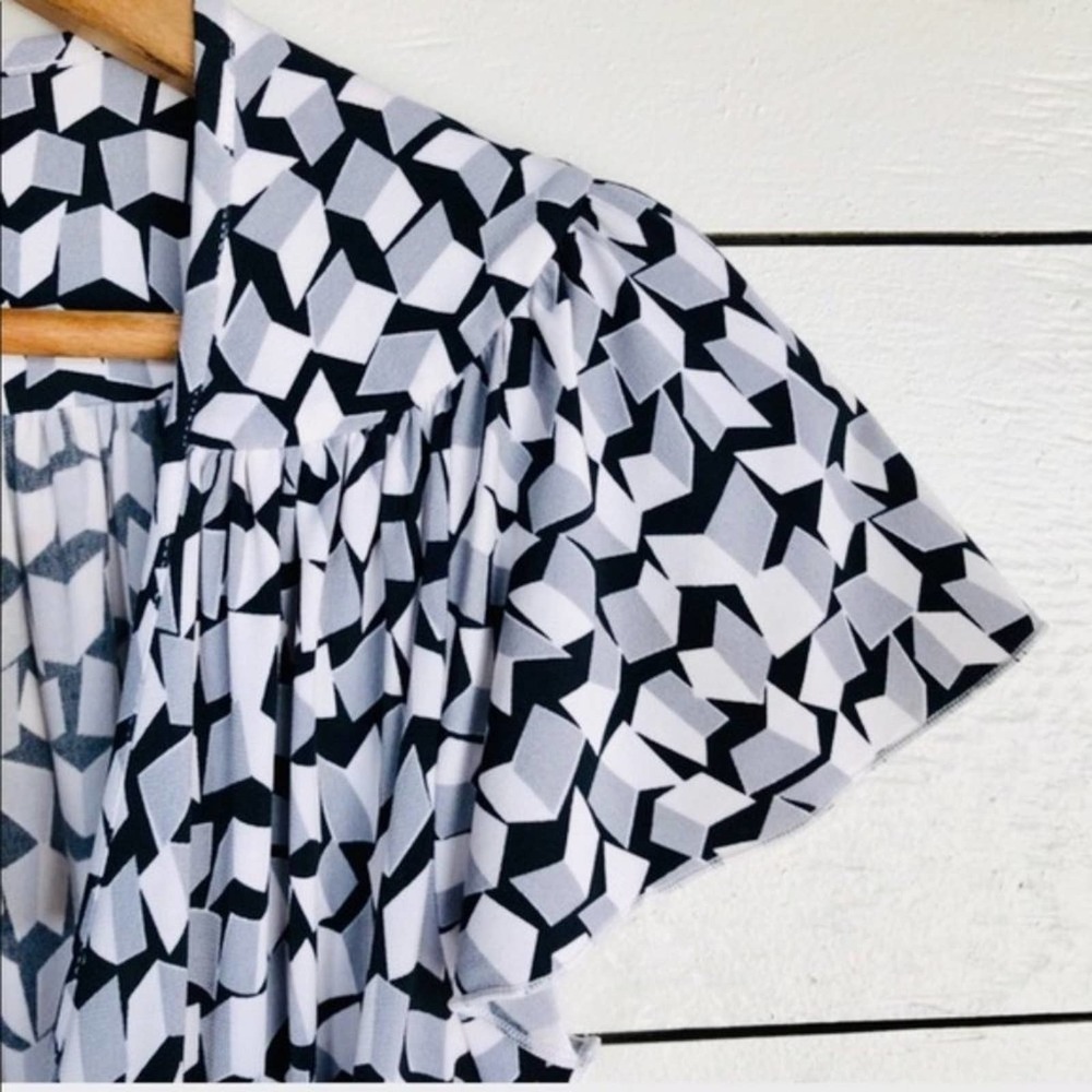 Max & Cleo geometric print wrap dress